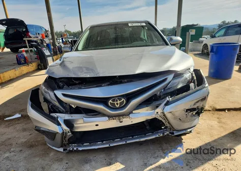 2022 Toyota Camry Xse z USA, uszkodzony, nr VIN 4T1K61AK4NU701410